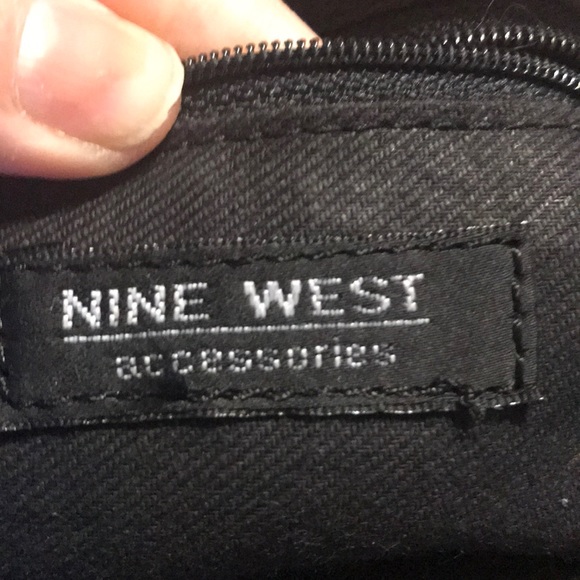 🌞3/$25 Small Nine West nylon purse - Picture 6 of 8